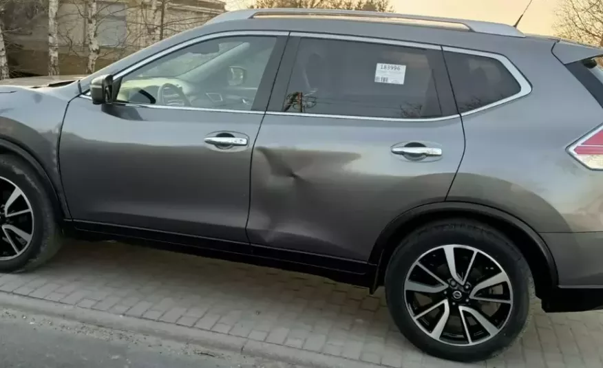 Nissan X-Trail 1.6 DCI niski przebieg 27.000km zdjęcie 3