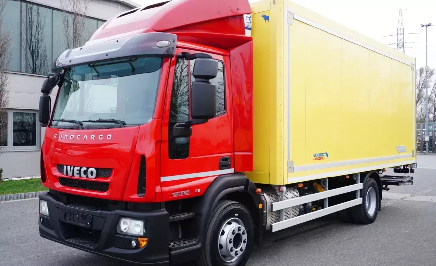 Iveco Eurocargo 160E25 E6 / 16ton / Chłodnia Schmitz / Winda zdjęcie 