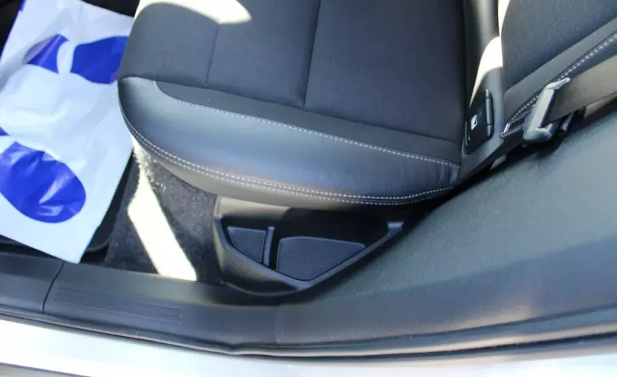 Volvo XC 40 F-vat, salon-polska, I-właściciel, LED, automat, grzane-fotele, półskóra zdjęcie 9