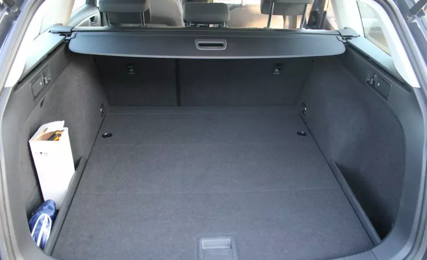 Volkswagen Golf F-vat, salon-polska, gwarancja, czujniki-parkowania, comfortline, I-właścic zdjęcie 11