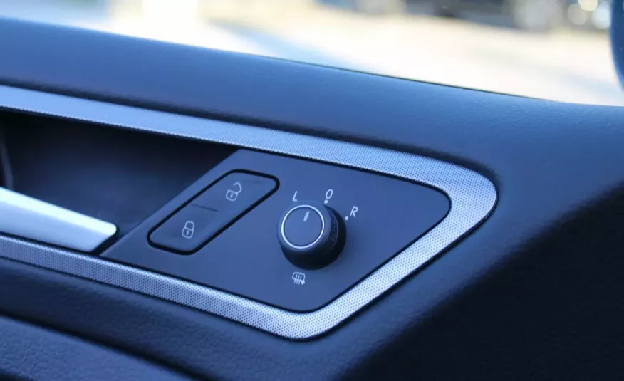Volkswagen Golf F-vat, salon-polska, gwarancja, czujniki-parkowania, comfortline, I-właścic zdjęcie 26