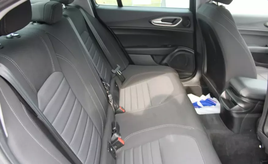 Alfa Romeo Giulia F-Vat, salon-pl, niski-przebieg, gwarancja, Automat, Alu, I-właść, Netto88537 zdjęcie 10