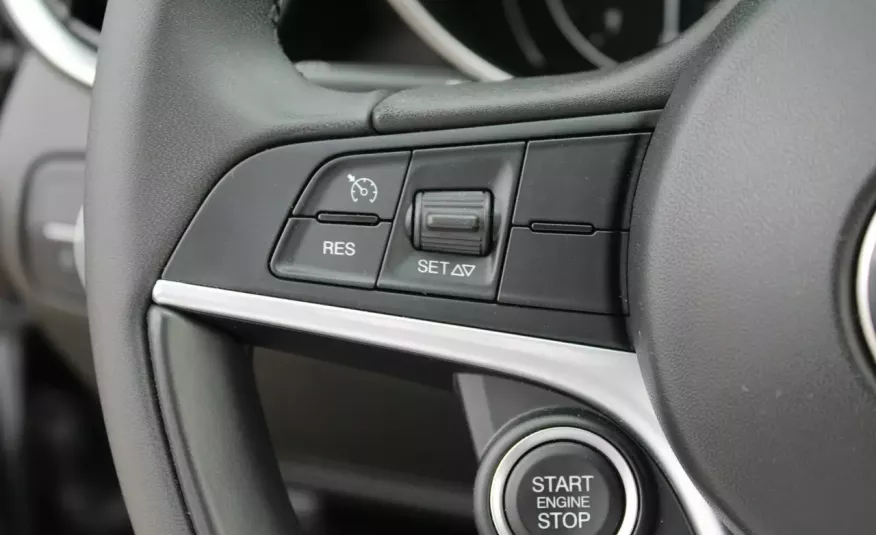 Alfa Romeo Giulia F-Vat, salon-pl, niski-przebieg, gwarancja, Automat, Alu, I-właść, Netto88537 zdjęcie 18