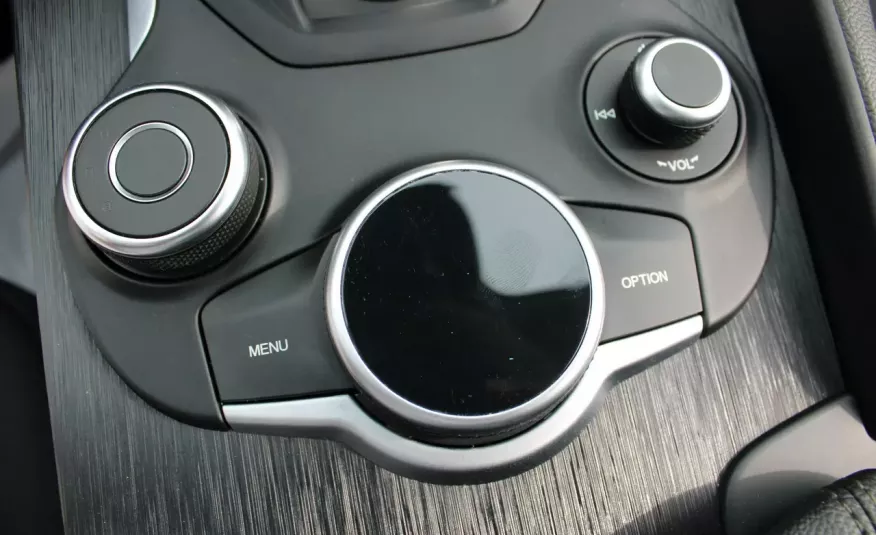 Alfa Romeo Giulia F-Vat, salon-pl, niski-przebieg, gwarancja, Automat, Alu, I-właść, Netto88537 zdjęcie 24