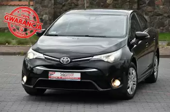 Toyota Avensis 1.6 132KM 2015r. lift SALON climatronic czujniki 138tkm Polecam