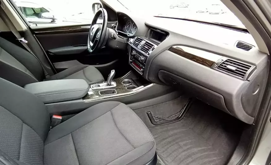 BMW X3 xDrive, automat, bezwypadkowy, niski udokumentowany przebieg zdjęcie 9