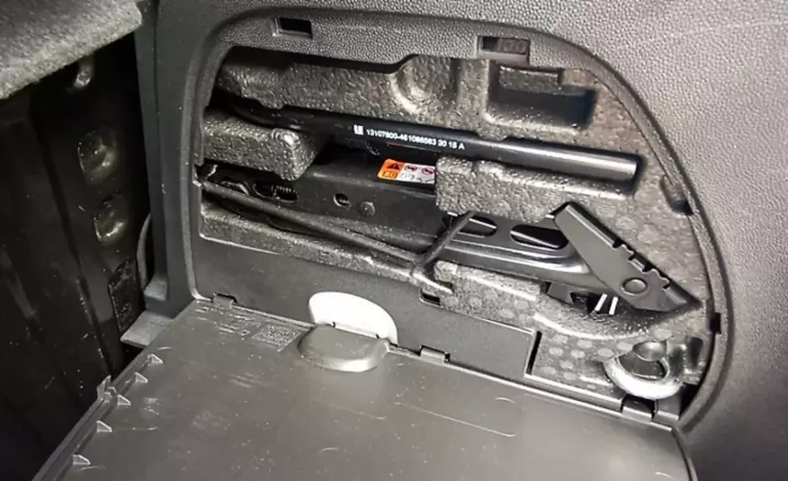 Opel Corsa Bezwypadkowy + 2 klucze + Książka Serwisowa zdjęcie 23