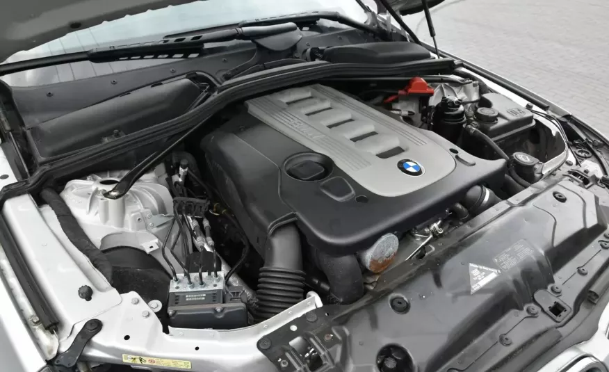BMW 525 525xd 3.0d 197KM Automat 2008r. lift Xdrive Mpakiet NAVi Xenon Skóra zdjęcie 26
