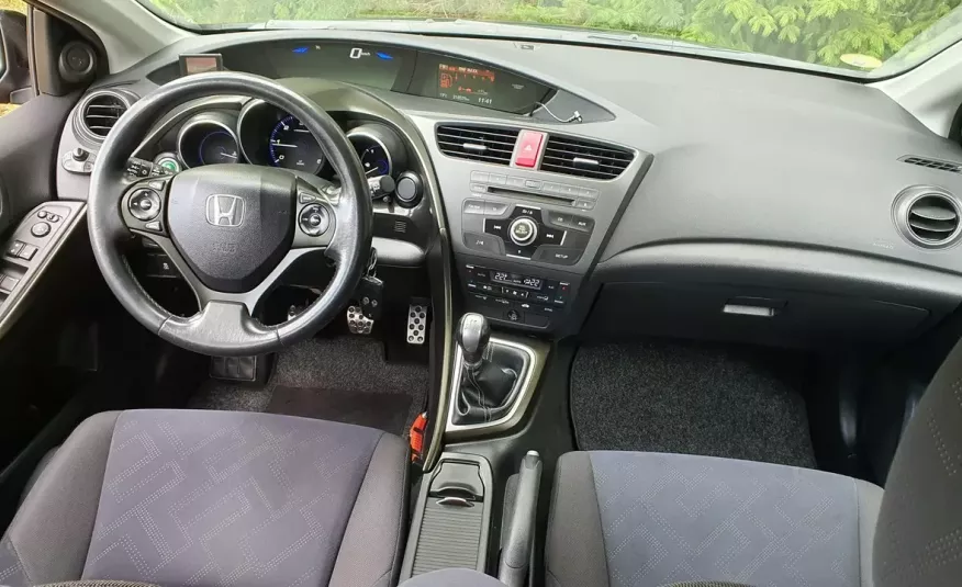 Honda Civic 2.2 iDTEC 150KM # Climatronic # Kamera # Welur # Serwis do Końca zdjęcie 3