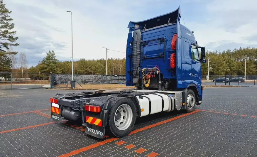 Volvo FH 13 440 Globetrotter automat mega 2007 FH 13 440 Globetrotter automat mega 2007 zdjęcie 4