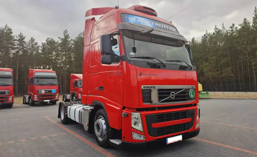 Volvo FH13 XXL 420 2011 r MEGA klima dachowa + KRONE FH13 XXL 420 2011 r MEGA low deck + KRONE zdjęcie 2
