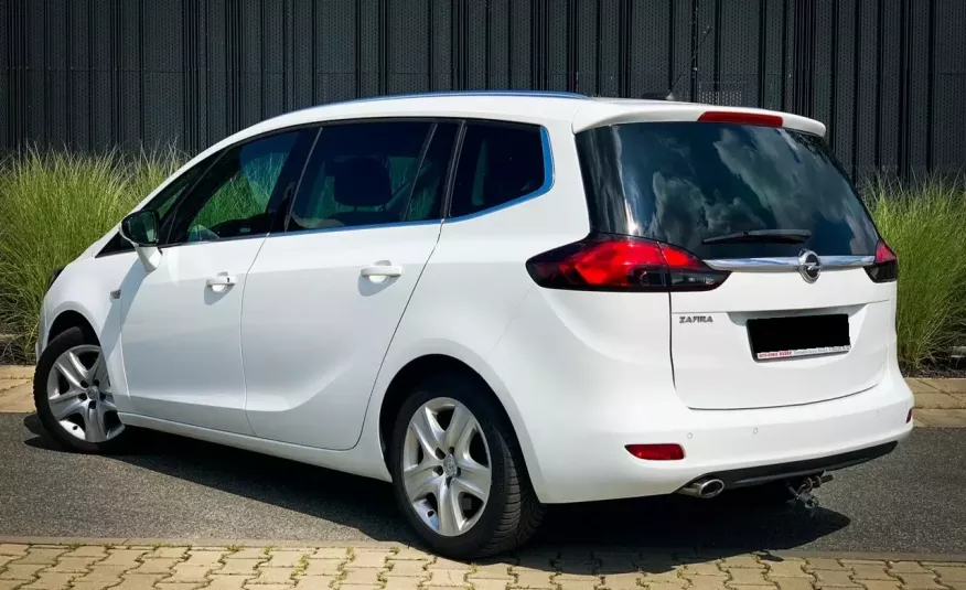 Zafira Opel Zafira 2.0 170 KM Faktura VAT 23% 7 osób zdjęcie 14