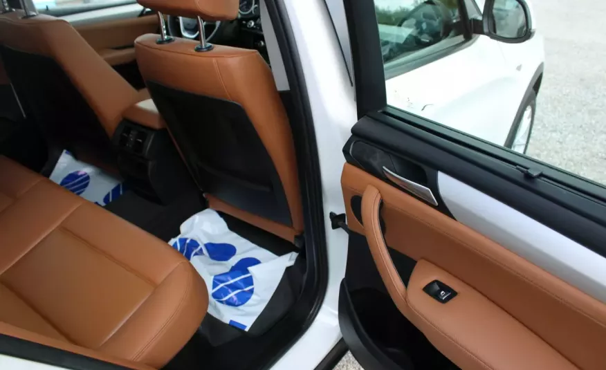 BMW X3 F-Vat, Gwarancja, Salon PL, Automat, Panorama, Skóra, X-DRIVE.190KM, zdjęcie 12