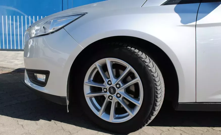 Focus Hatchback PlatiniumX 1, 5TDCi 120KM ASO Forda zdjęcie 18