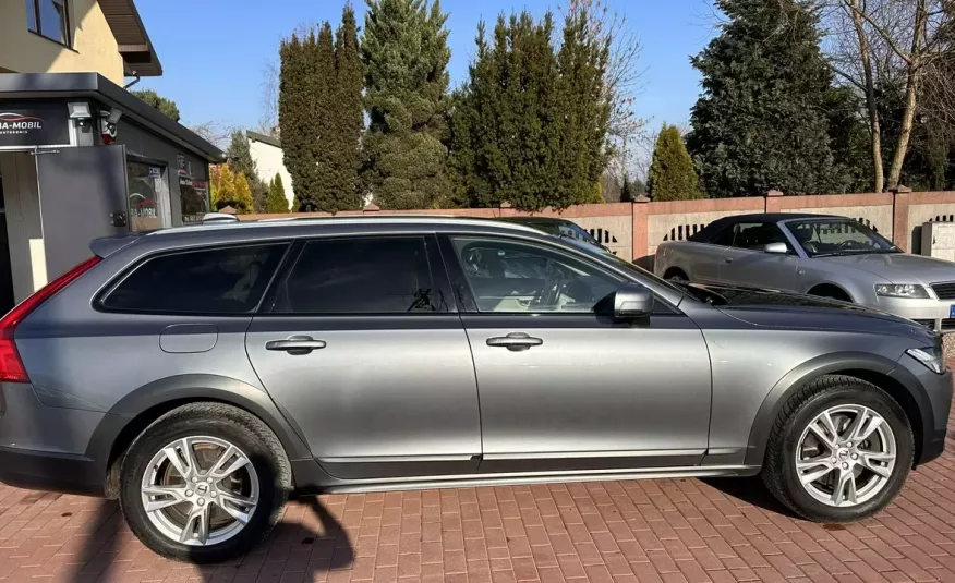 Volvo V90 Cross Country Salon, Serwis zdjęcie 3