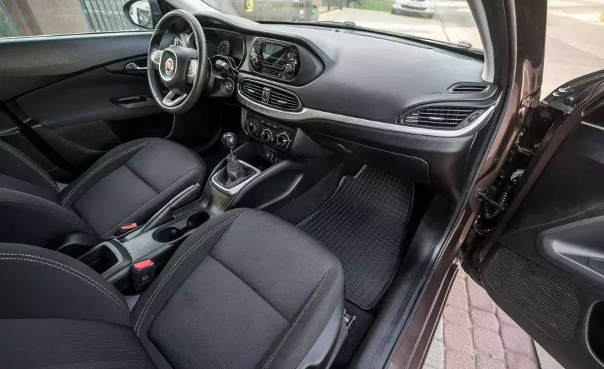 Fiat Tipo 1.4_Benzyna_95KM_94 tyś. km_GAZ_Zarejestrowany zdjęcie 19