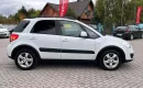 samochód osobowy Suzuki zdjęcie 8