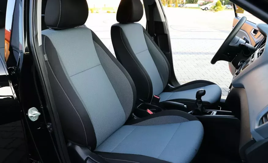 Hyundai i20 Klimatyzacja Elektryczne Szyby AUX USB Komputer Niemcy zdjęcie 3