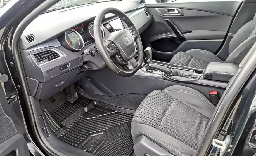 Peugeot 508 SW Diesel Panorama Zarejestrowany lift zdjęcie 5