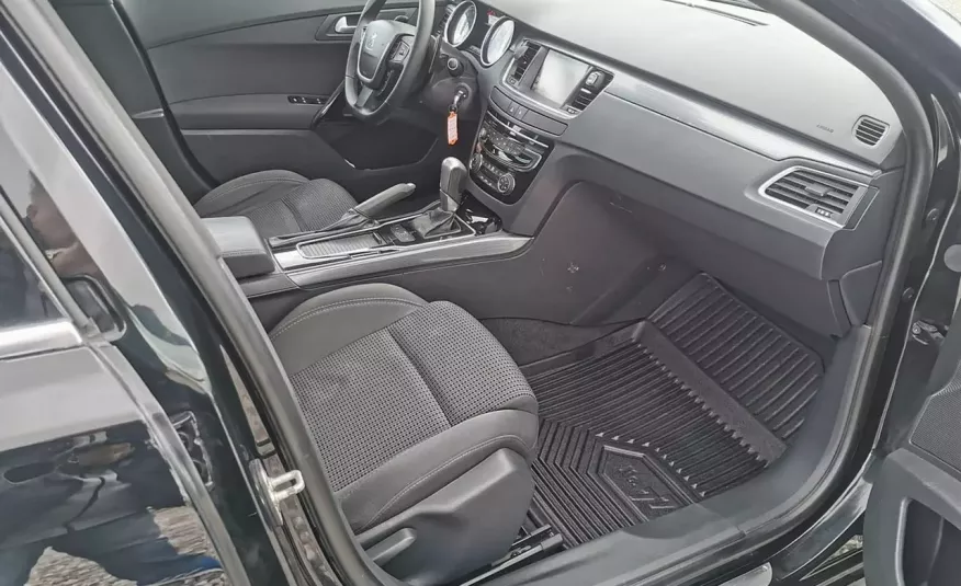 Peugeot 508 SW Diesel Panorama Zarejestrowany lift zdjęcie 6