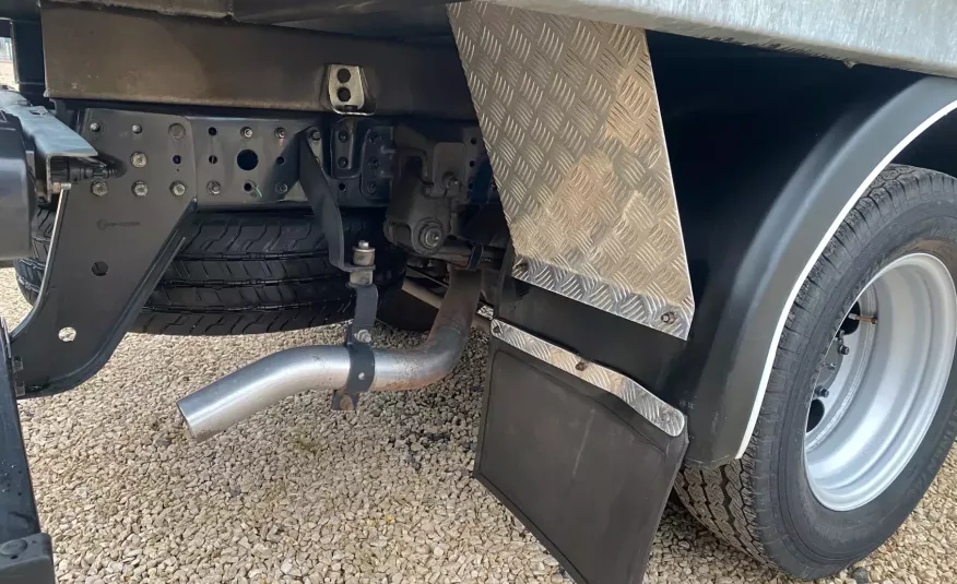 Mitsubishi FUSO CANTER 3.0 150KM zdjęcie 15