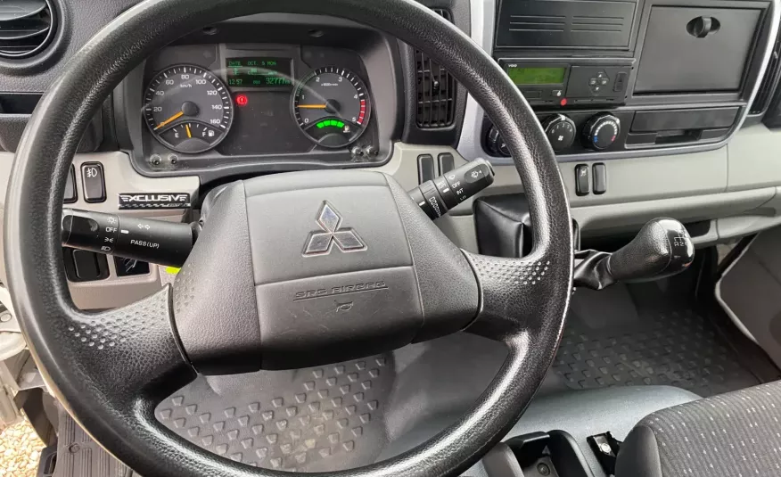 Mitsubishi FUSO CANTER 3.0 150KM zdjęcie 27