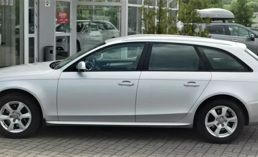 Audi A4 , oryginalny lakier, zadbany zdjęcie 5
