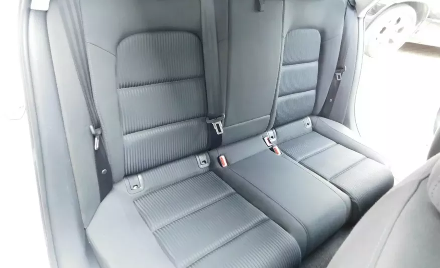 Audi A4 , oryginalny lakier, zadbany zdjęcie 12