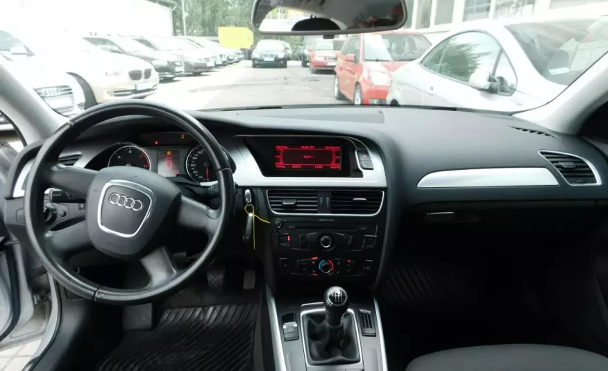 Audi A4 , oryginalny lakier, zadbany zdjęcie 18
