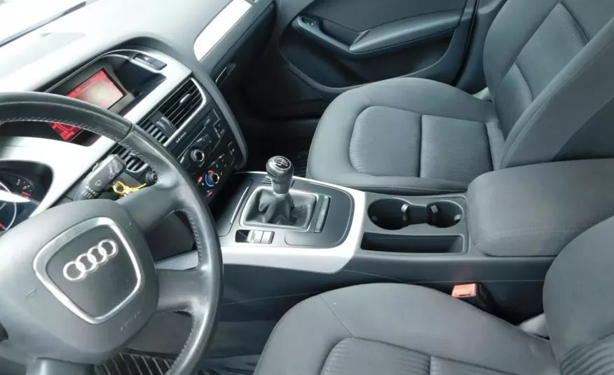 Audi A4 , oryginalny lakier, zadbany zdjęcie 19