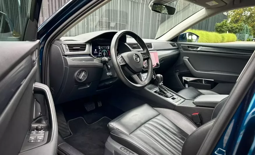 Skoda Superb LIFT Faktura VAT 23% Executive Virtual zdjęcie 3