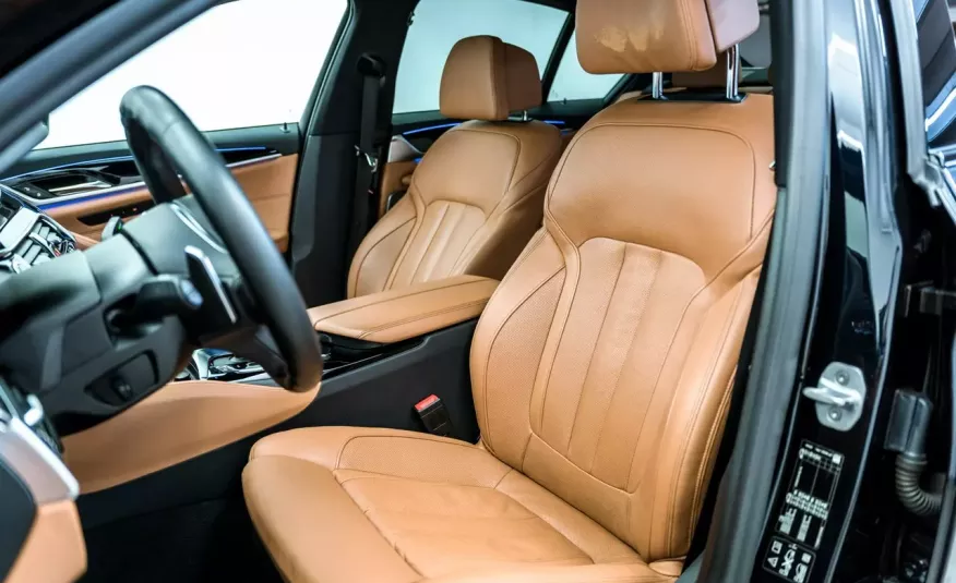 BMW 550 400KM salon PL bezwypadkowy H/K laser HUD wentylacja 20" zdjęcie 7