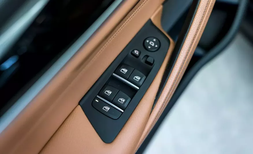 BMW 550 400KM salon PL bezwypadkowy H/K laser HUD wentylacja 20" zdjęcie 15