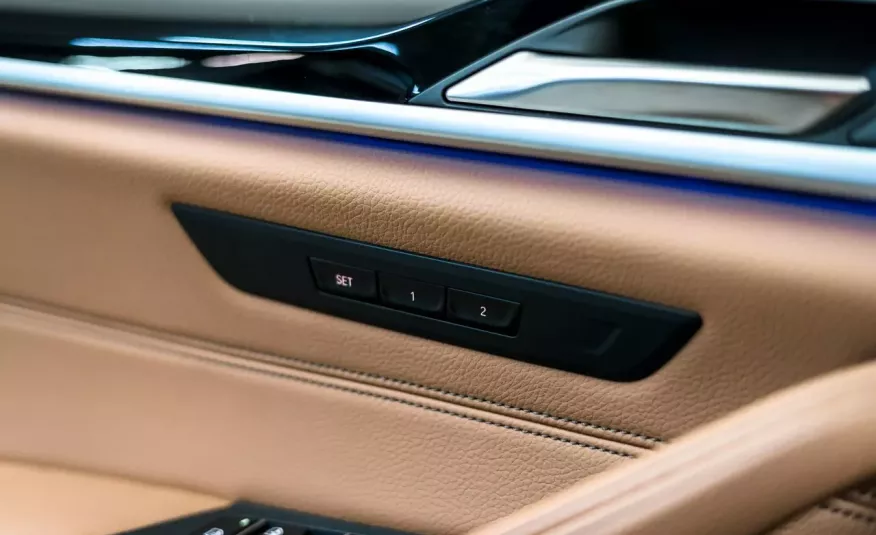 BMW 550 400KM salon PL bezwypadkowy H/K laser HUD wentylacja 20" zdjęcie 21