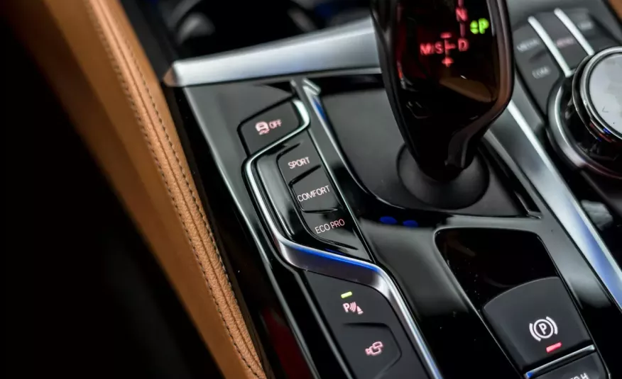 BMW 550 400KM salon PL bezwypadkowy H/K laser HUD wentylacja 20" zdjęcie 22
