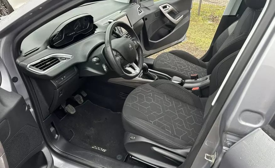 Peugeot 2008 navi, klima, panorama, gwarancja zdjęcie 3