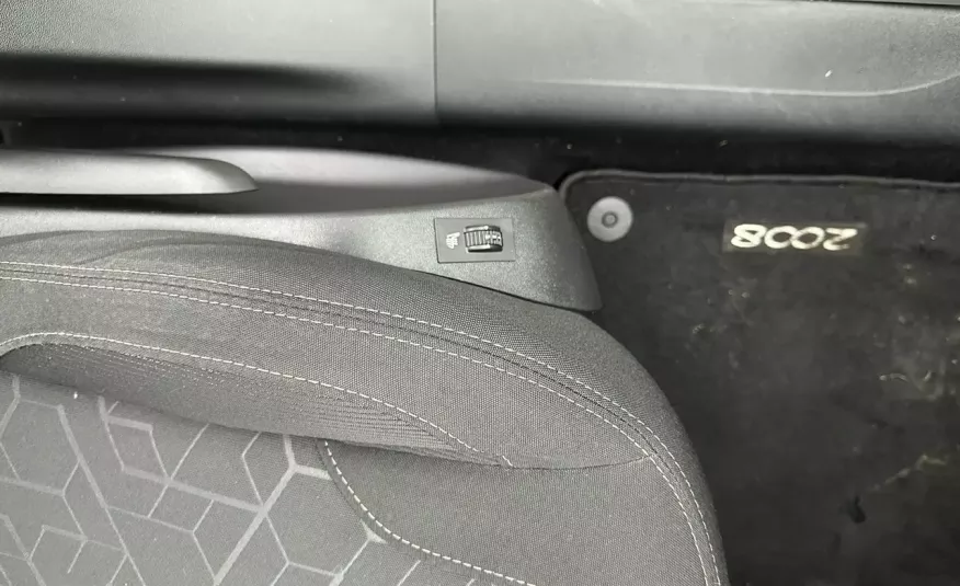 Peugeot 2008 navi, klima, panorama, gwarancja zdjęcie 16