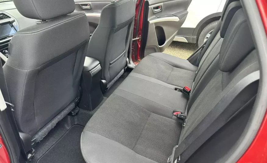 Suzuki SX4 S-Cross navi, klimatronic, gwarancja zdjęcie 14