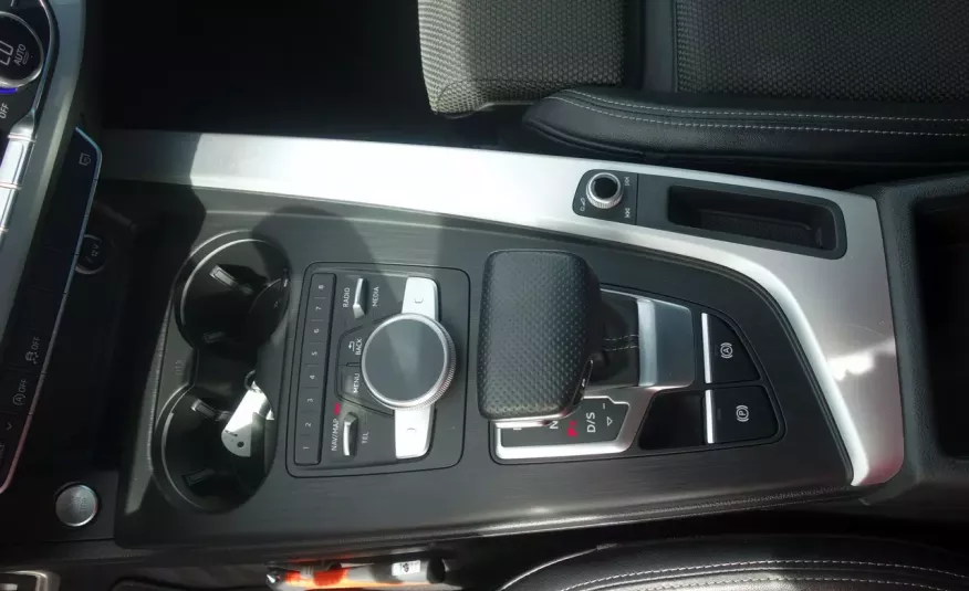 Audi A4 s-line Czarny sufit kamera Navi automat Chrom szyber kubełki pół skóra zdjęcie 15