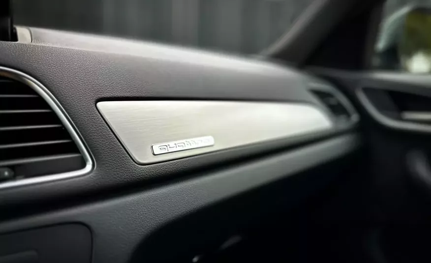 Audi Q3 2.0 TFSI Quattro S-tronic S-line Europa zdjęcie 22