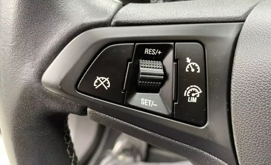 Corsa Opel Corsa 1.4 Niski oryginalny przebieg :) zdjęcie 6
