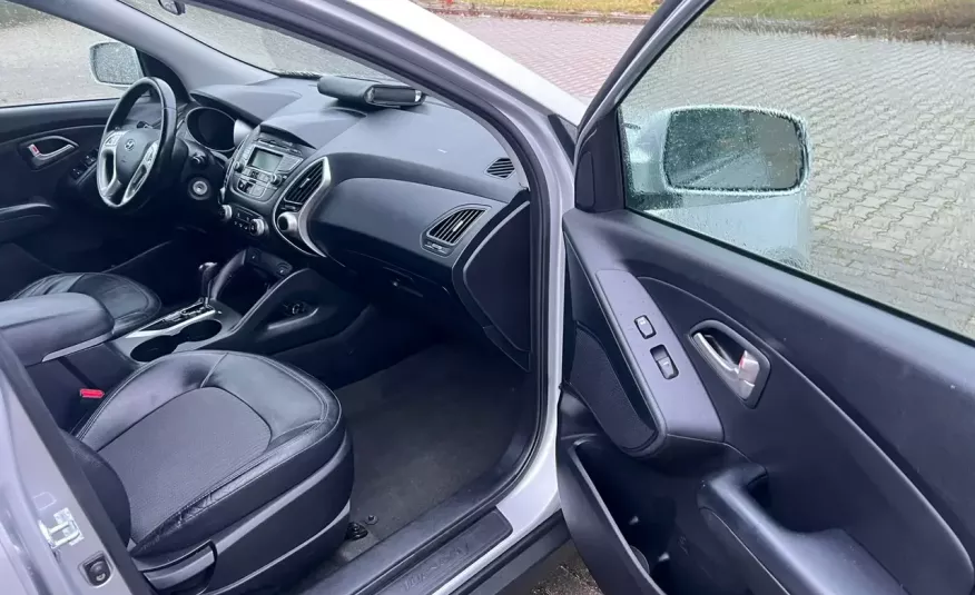Hyundai ix35 2.0i16v +gaz automat 4x4 AWD skory bezwypadkowy zamiana 1r.gwarancji zdjęcie 7