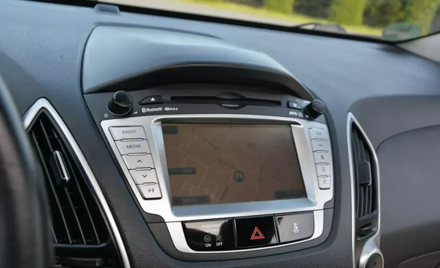 Hyundai ix35 2.0(163KM) Kamera Navi Skóry Panorama Michelin 18" zdjęcie 15