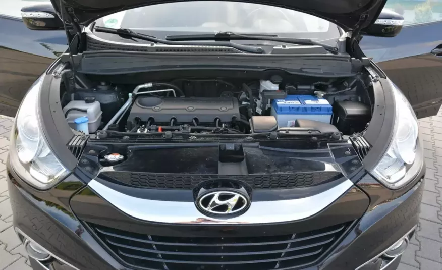 Hyundai ix35 2.0(163KM) Kamera Navi Skóry Panorama Michelin 18" zdjęcie 16