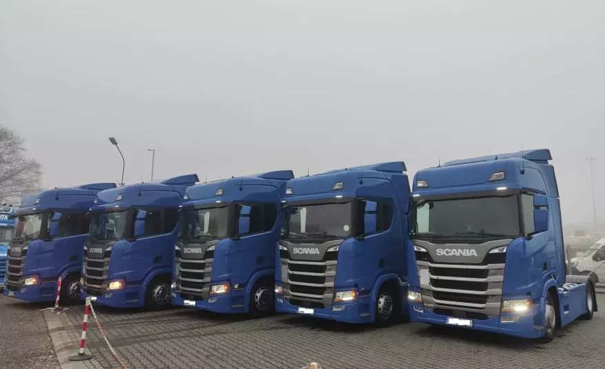 Scania R450 / EURO 6 BEZ EGR / RETARDER / AUTOMAT / NAWIGACJA / zdjęcie 