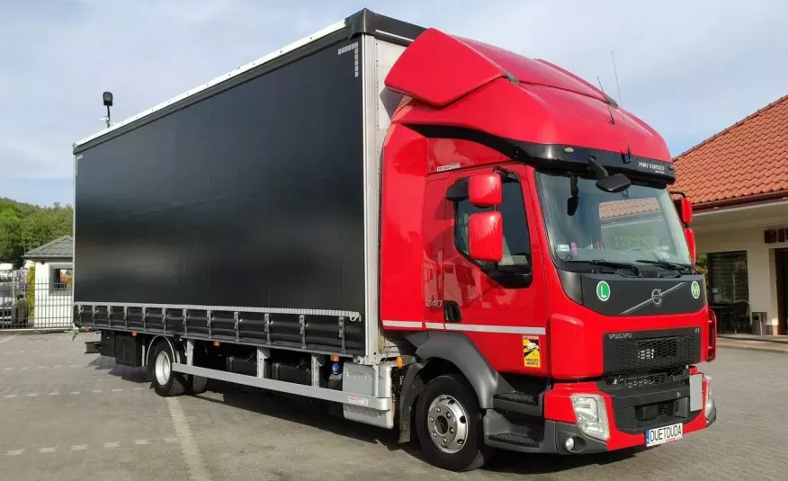 Volvo FL12.240 E6 Firana Tył Drzwi Dach Zsuwany Bogato Wyposażony zdjęcie 