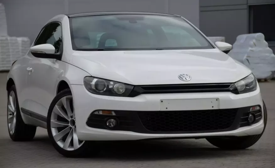 Volkswagen Scirocco Zarejestrowane 1.4TSI 160KM Serwis Panorama Bi-xenon Navi Grz.fotele zdjęcie 3