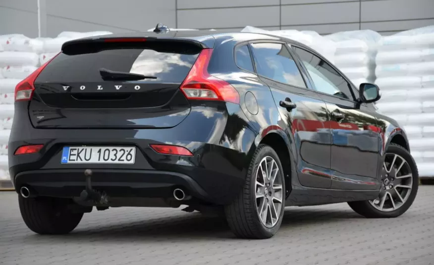 Volvo V40 Czarne Zarejestrwane 2.0D4 190KM Full LCD Navi Led zdjęcie 7