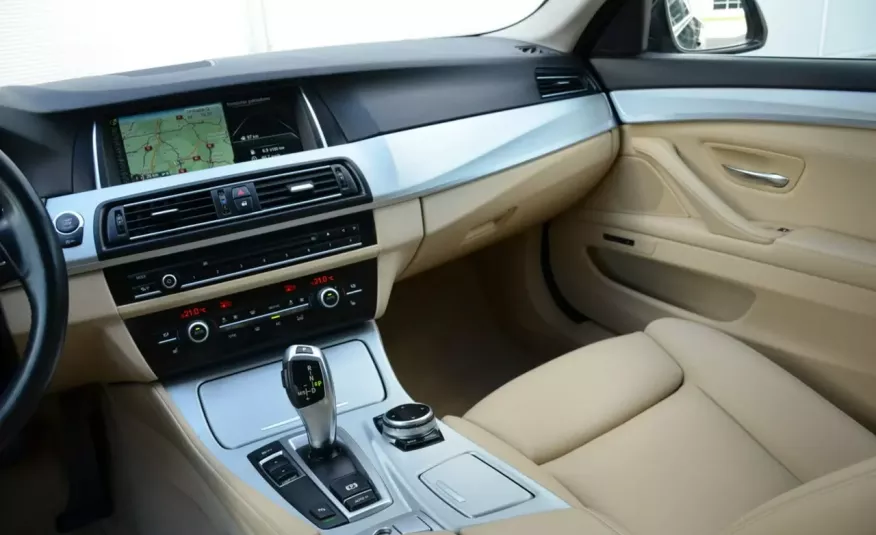 BMW 530 Czarna 530D 258KM Lift 6WB Serwis Jasna Skóra Navi Start/Stop pamięci zdjęcie 16