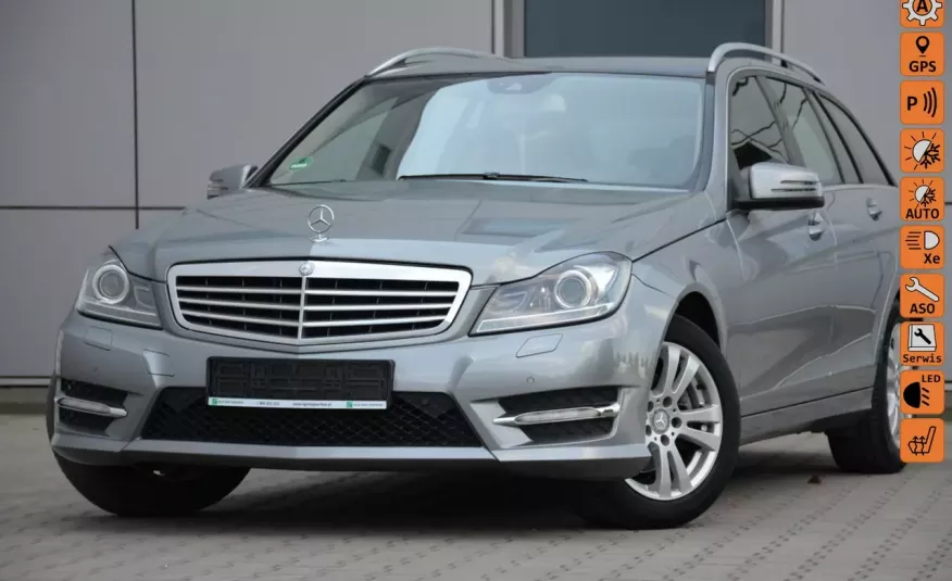 Mercedes C 220 Zarejestrowany 2.2CDI Avantgarde Lift Navi LED Grz.fotele Alu Gwara zdjęcie 1